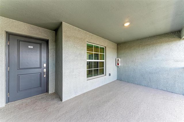 19015 SCALLOP LOOP 201, Lakewood Ranch, FL 34202