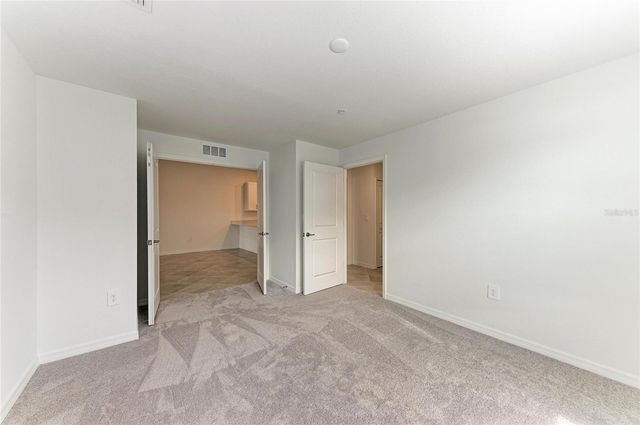 19015 SCALLOP LOOP 201, Lakewood Ranch, FL 34202