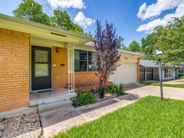 8125 Hunnicut Road, Dallas, TX 75228