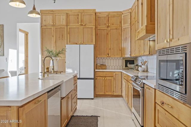 25937 W Ravina Lane, Morristown, AZ 85342