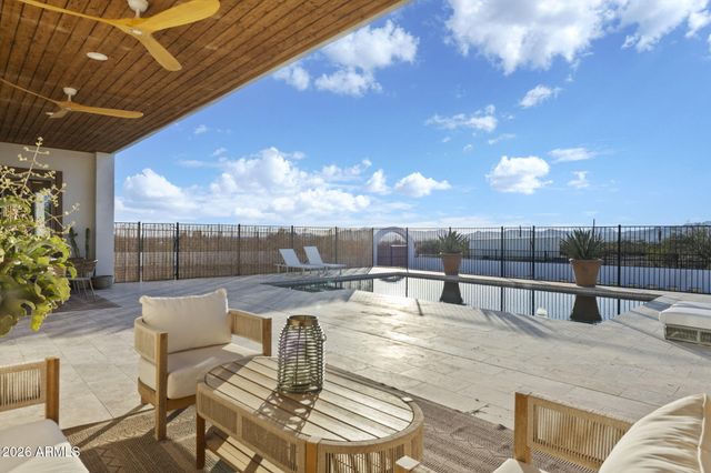 25937 W Ravina Lane, Morristown, AZ 85342