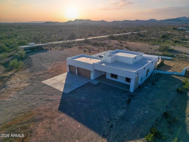 25937 W Ravina Lane, Morristown, AZ 85342