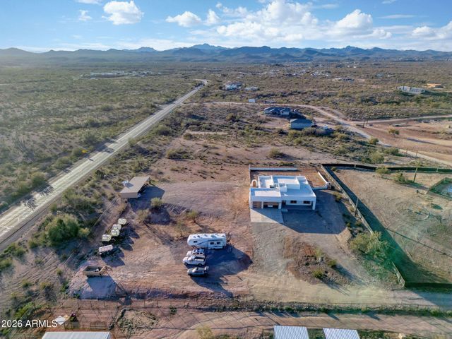 25937 W Ravina Lane, Morristown, AZ 85342