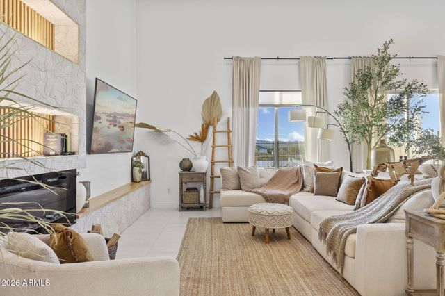 25937 W Ravina Lane, Morristown, AZ 85342