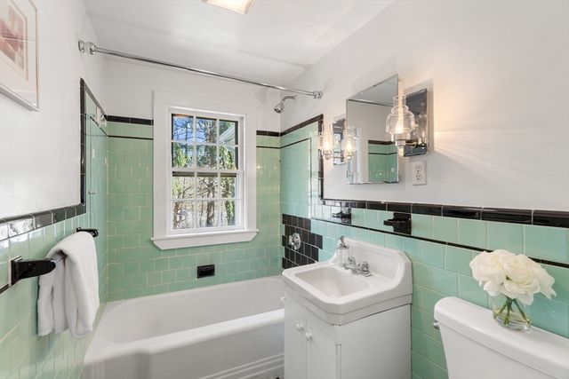 47 Wood Street, Lexington, MA 02420