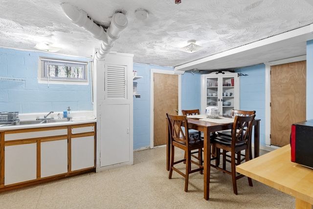 47 Wood Street, Lexington, MA 02420