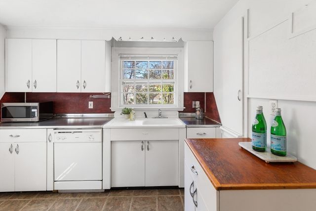 47 Wood Street, Lexington, MA 02420