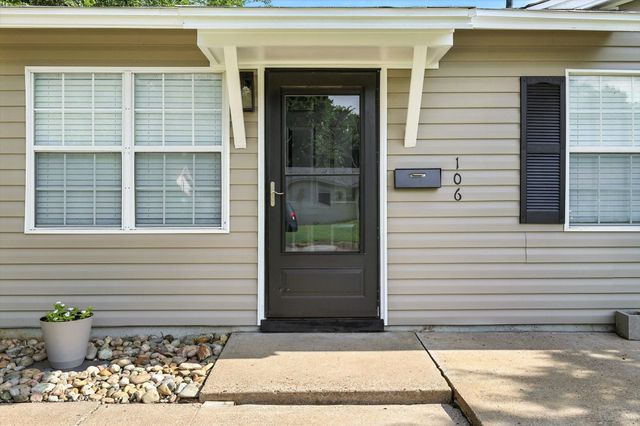 106 Tarrant Drive, Euless, TX 76039