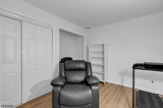 23 Leo Ave, Hopatcong Boro, NJ 07874