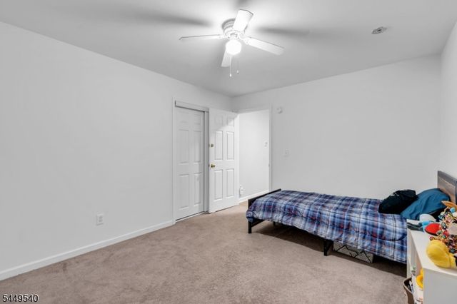 23 Leo Ave, Hopatcong Boro, NJ 07874
