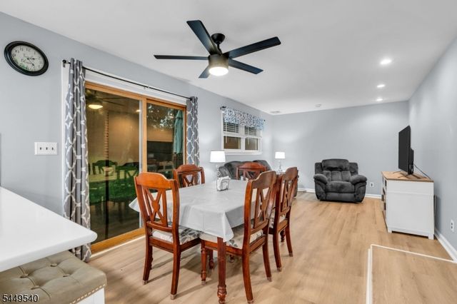 23 Leo Ave, Hopatcong Boro, NJ 07874