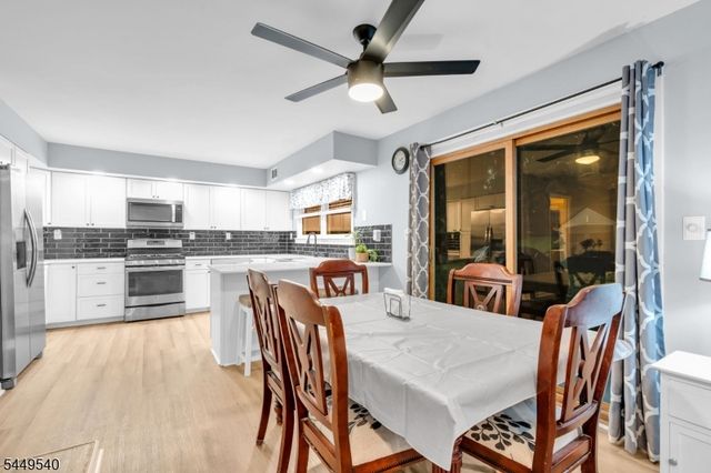 23 Leo Ave, Hopatcong Boro, NJ 07874