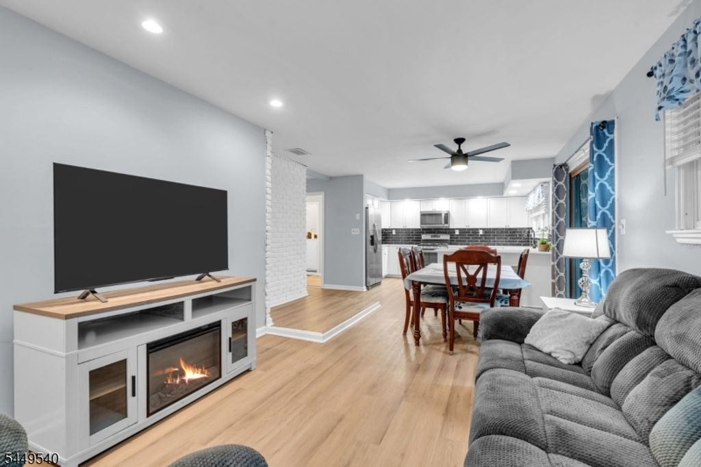 23 Leo Ave, Hopatcong Boro, NJ 07874 — photo 4