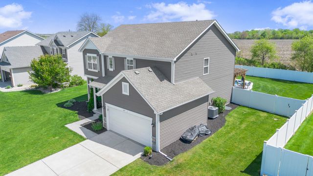 11177 Summerlin Street, Cedar Lake, IN 46303