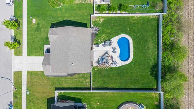 11177 Summerlin Street, Cedar Lake, IN 46303
