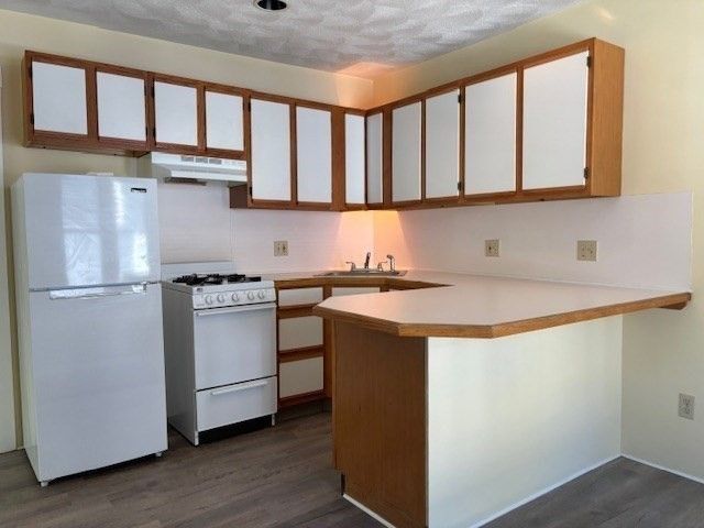 21 North Warren Street 2, Woburn, MA 01801