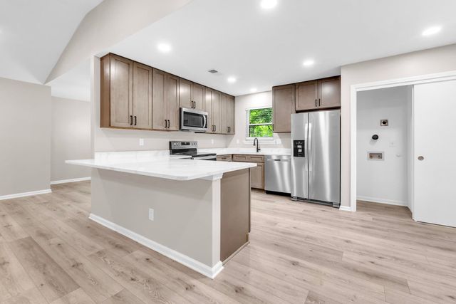 2556 LYNNFIELD RD, Memphis, TN 38119