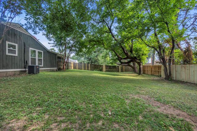 2556 LYNNFIELD RD, Memphis, TN 38119