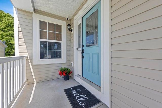 182 Fox Creek Drive, Wentzville, MO 63385