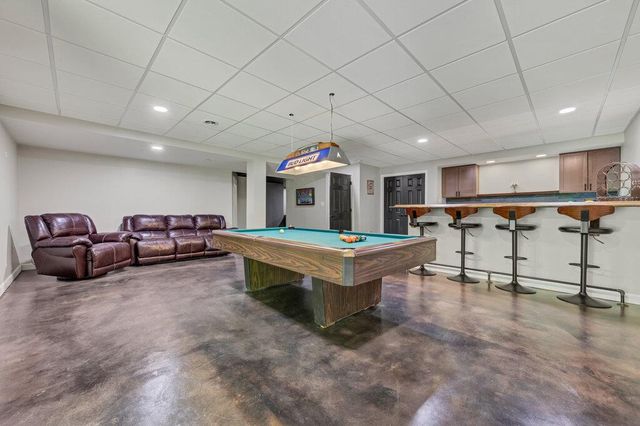 182 Fox Creek Drive, Wentzville, MO 63385