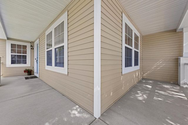182 Fox Creek Drive, Wentzville, MO 63385