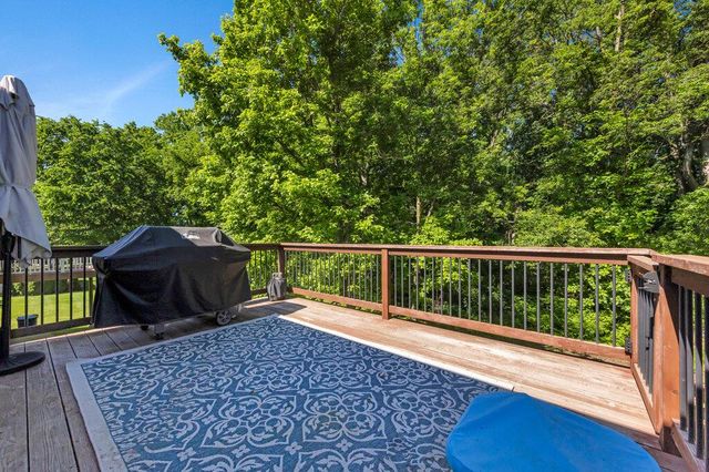 182 Fox Creek Drive, Wentzville, MO 63385