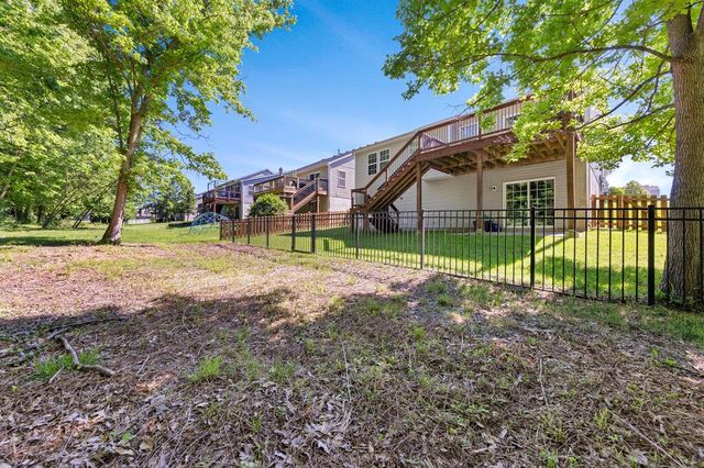 182 Fox Creek Drive, Wentzville, MO 63385