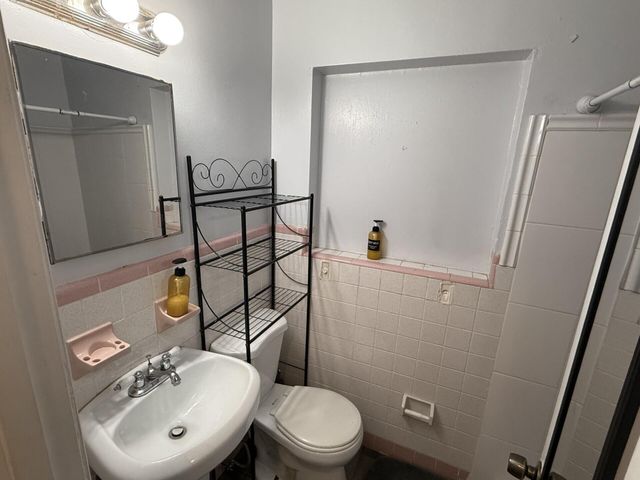131 E 27th Street 5, Riviera Beach, FL 33404