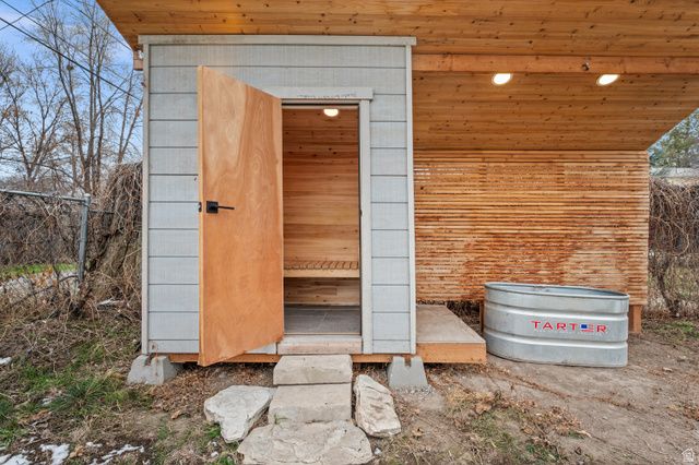 3733 S 200 E, Salt Lake City, UT 84115