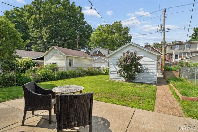 5737 Delor Street, St Louis, MO 63109