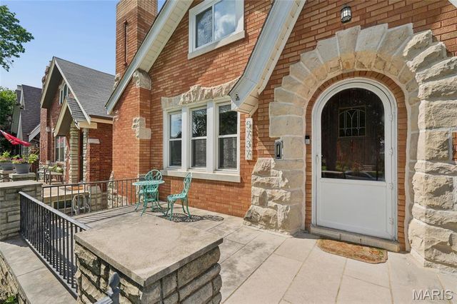 5737 Delor Street, St Louis, MO 63109