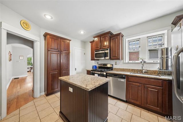 5737 Delor Street, St Louis, MO 63109