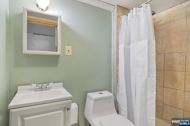 97 Long Hill Drive, Clifton, NJ 07013