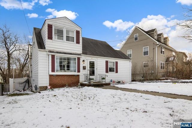 97 Long Hill Drive, Clifton, NJ 07013