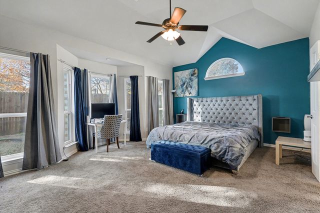 306 Calhoun Street, Glenn Heights, TX 75154