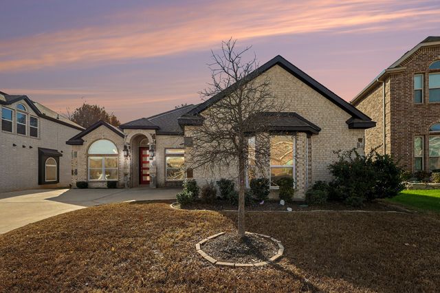 306 Calhoun Street, Glenn Heights, TX 75154