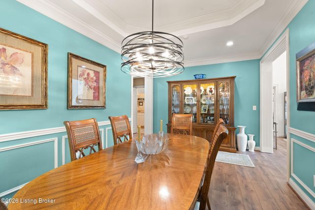 2427 Tradition Cir, Louisville, KY 40245