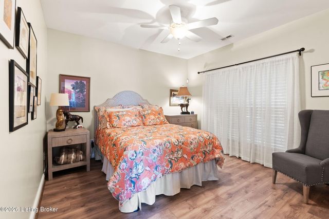 2427 Tradition Cir, Louisville, KY 40245