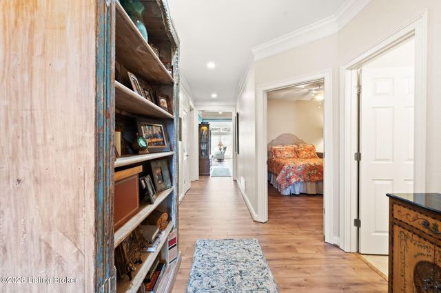 2427 Tradition Cir, Louisville, KY 40245