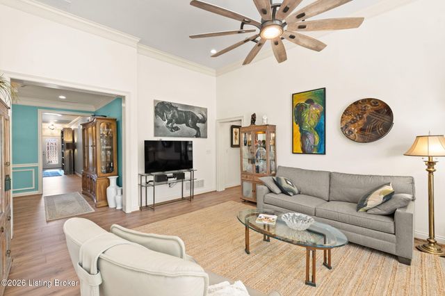 2427 Tradition Cir, Louisville, KY 40245