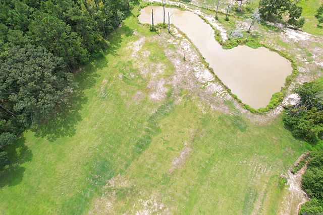 38235 N Walker Rd, Walker, LA 70785