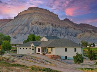 668 33 3/4 Road, Clifton, CO 81520