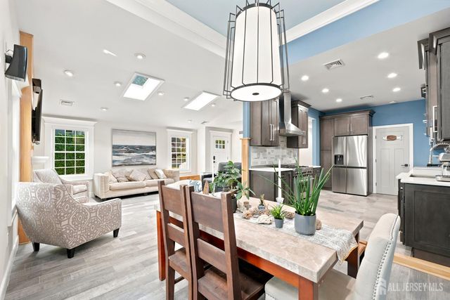 2 Sheffield Court, Old Bridge, NJ 08857