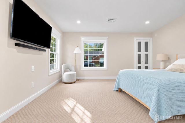 2 Sheffield Court, Old Bridge, NJ 08857