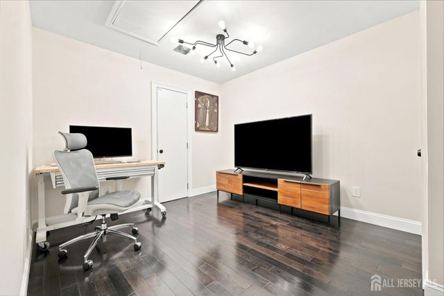 2 Sheffield Court, Old Bridge, NJ 08857