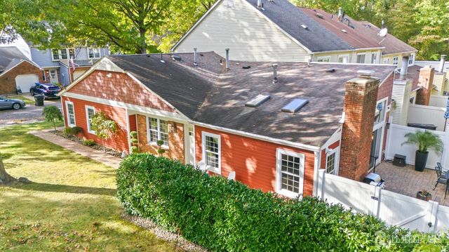 2 Sheffield Court, Old Bridge, NJ 08857