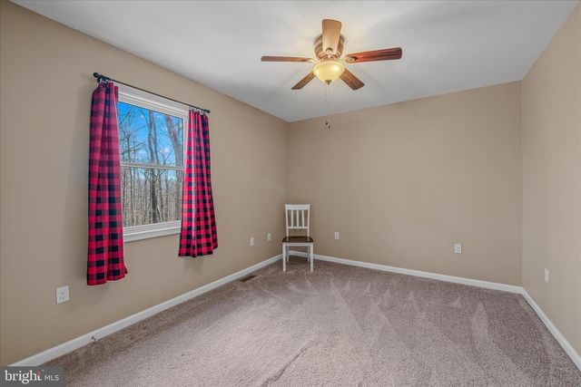 2910 MILO SCHOOL RD, Great Cacapon, WV 25422