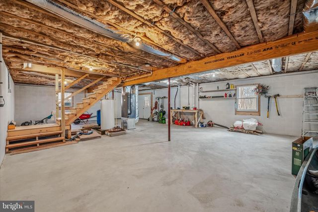 2910 MILO SCHOOL RD, Great Cacapon, WV 25422