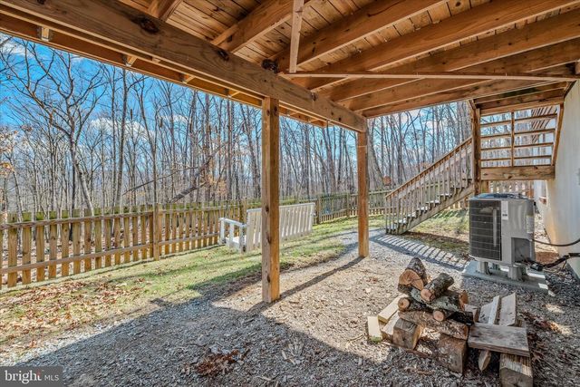 2910 MILO SCHOOL RD, Great Cacapon, WV 25422