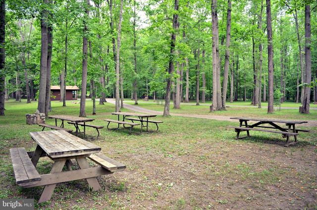 2910 MILO SCHOOL RD, Great Cacapon, WV 25422